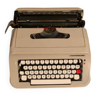 Underwood 319 typewriter