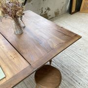Table de ferme noyer plateau pivotable à allonges