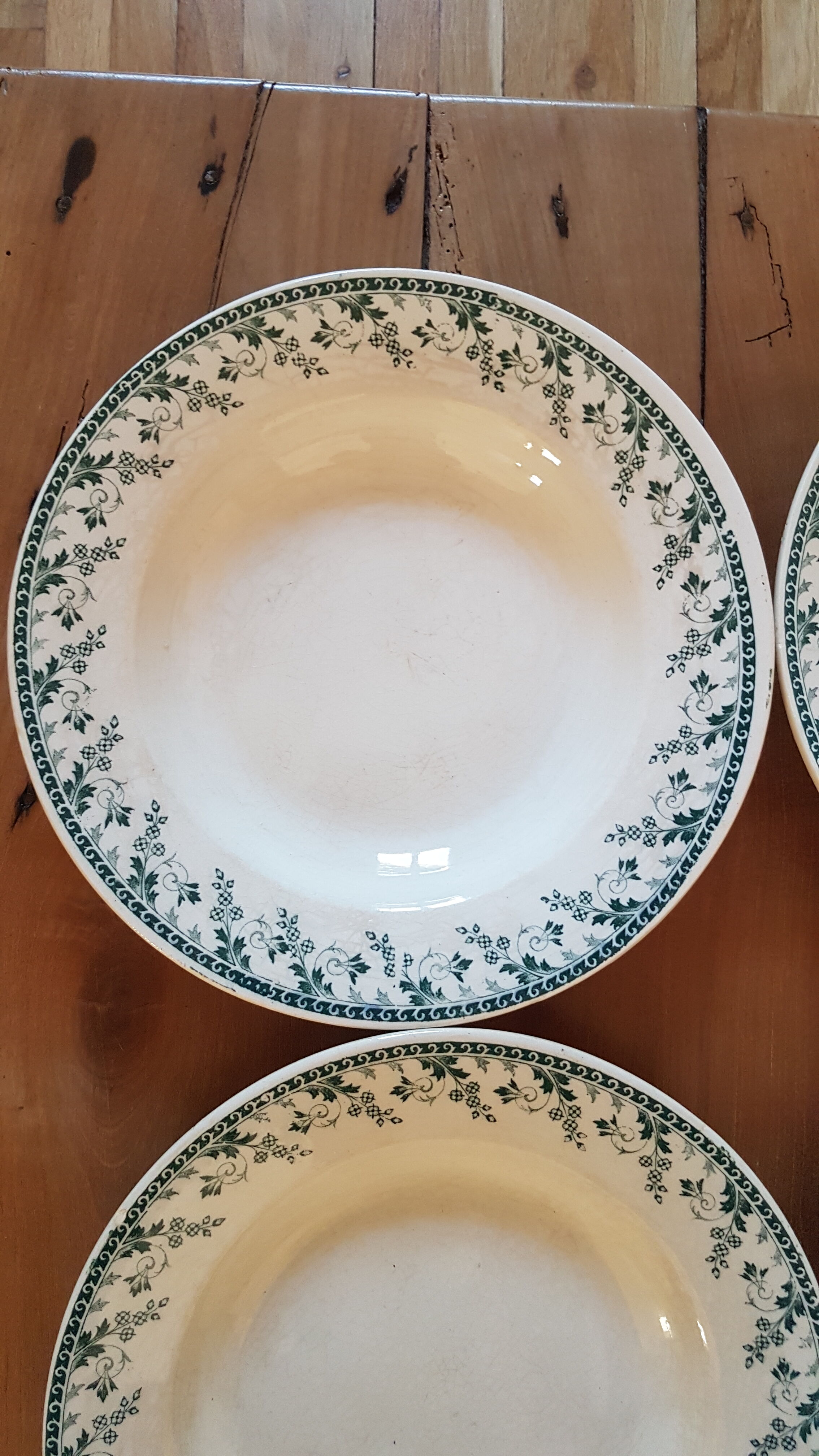 7 Terre de fer hollow plates