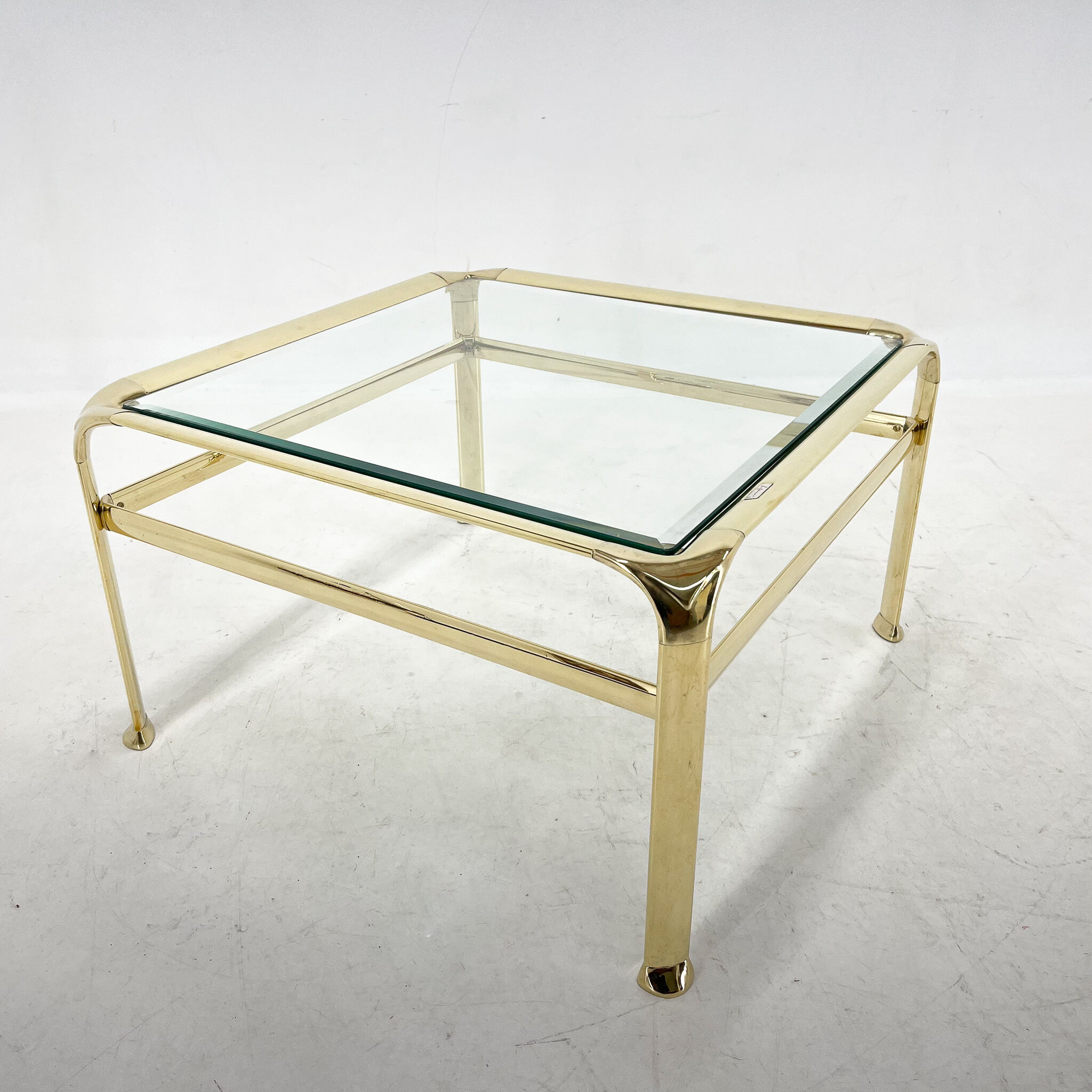 Table basse, laiton & verre, Mauro Lipparini  1970's, italie