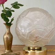 Lampe à poser globe vintage art déco en verre dépoli