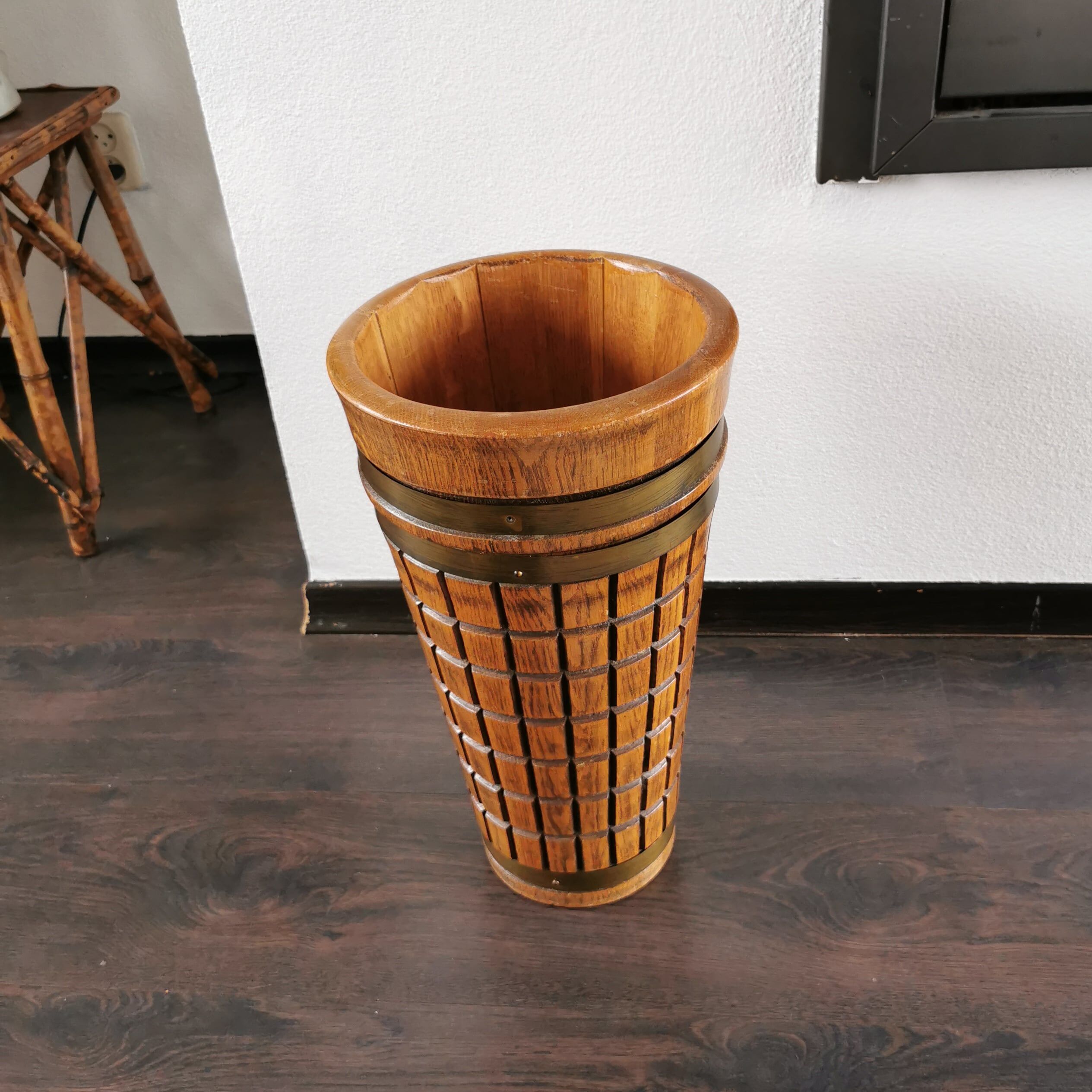 Vintage wooden umbrella stand, '70s