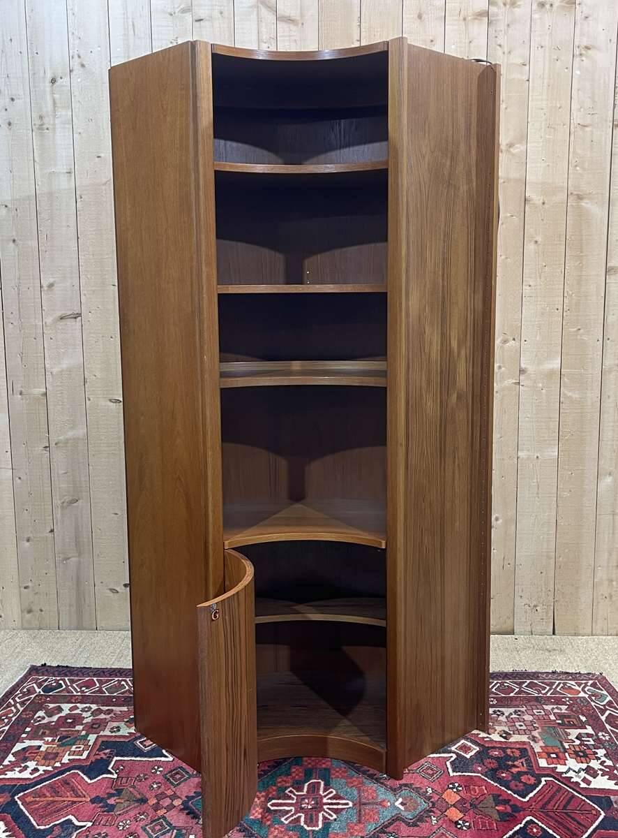 GPLAN brand neck in teak