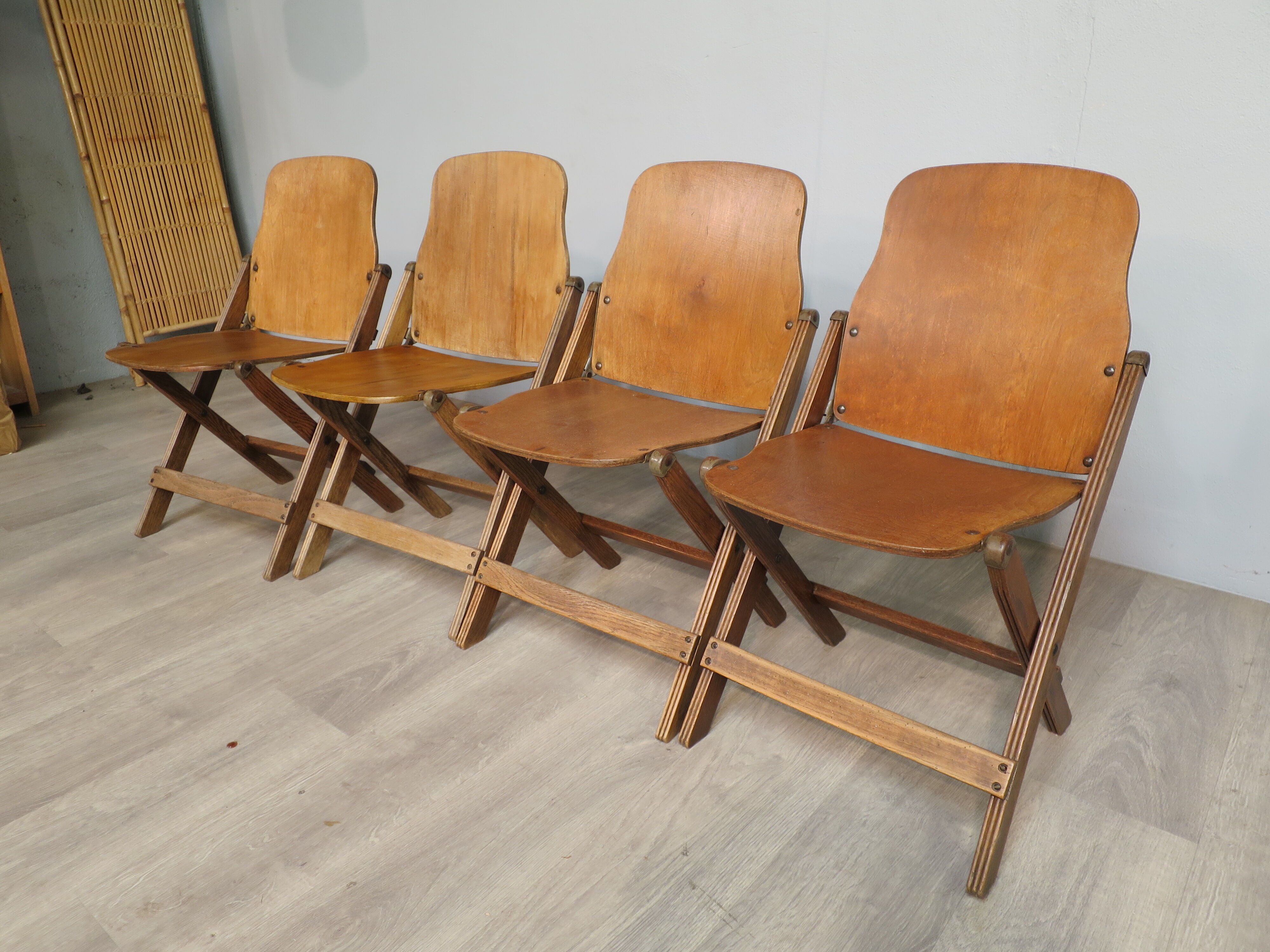 Set de 4 chaises pliantes US army années 40