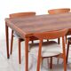 Grande table à manger extensible en palissandre brésilien par H. Sigh & Son