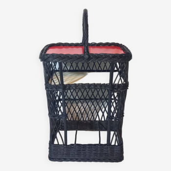 Mini bar or portable bottle holder in black rattan