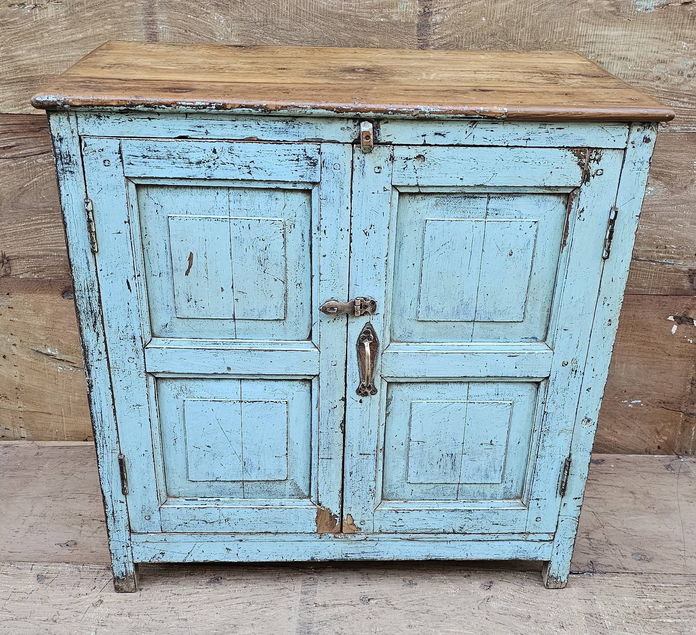 Ancien buffet en teck birman