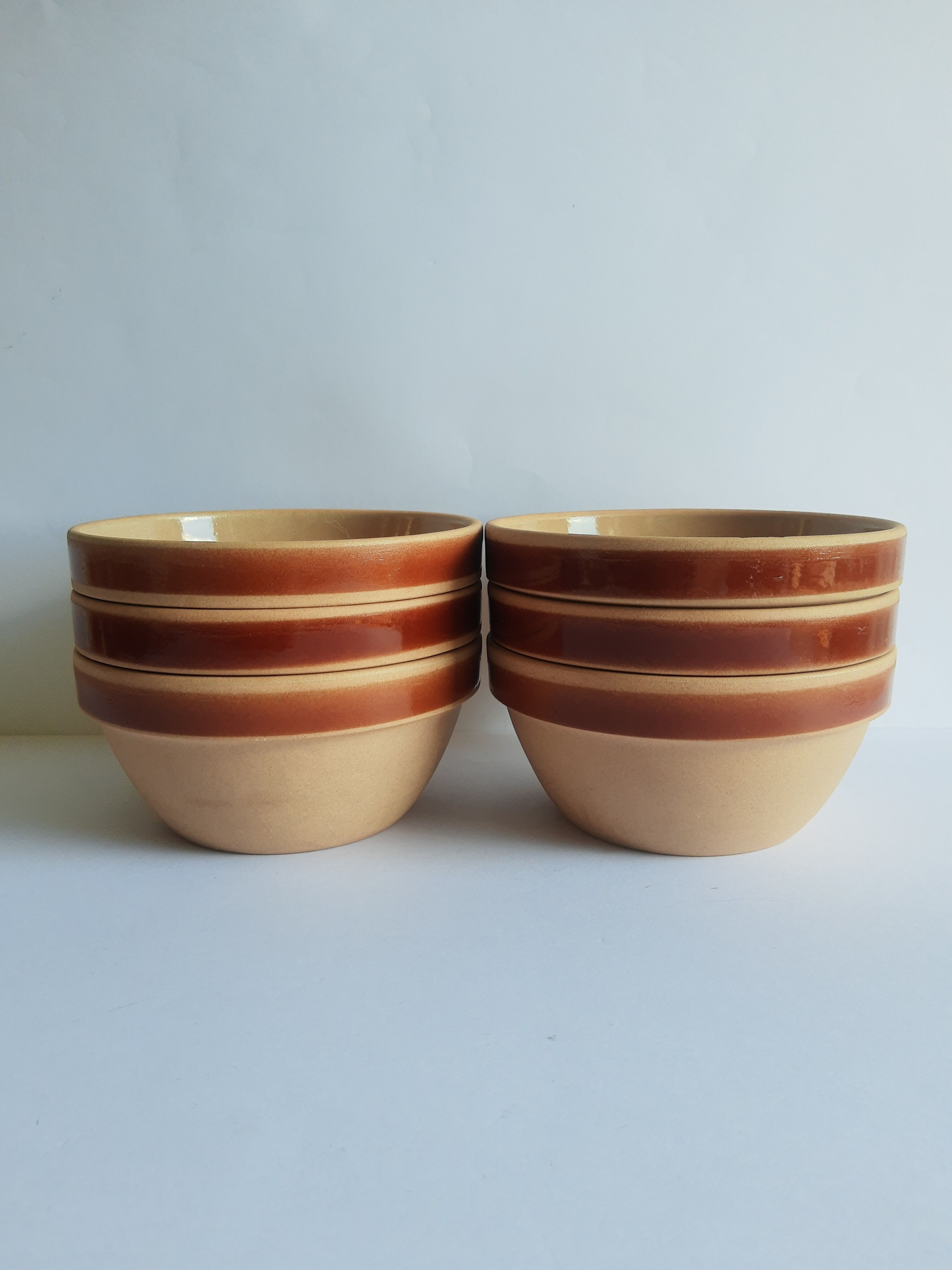 Set of 6 vintage Gien France stoneware bowls