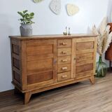 Buffet of disaster victims René Gabriel