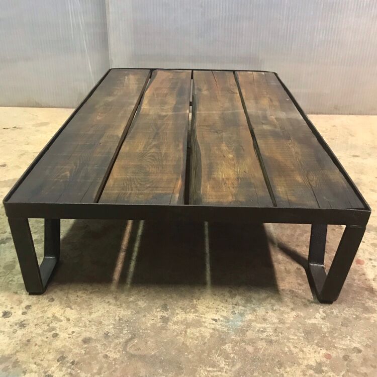 SNCF pallet coffee table
