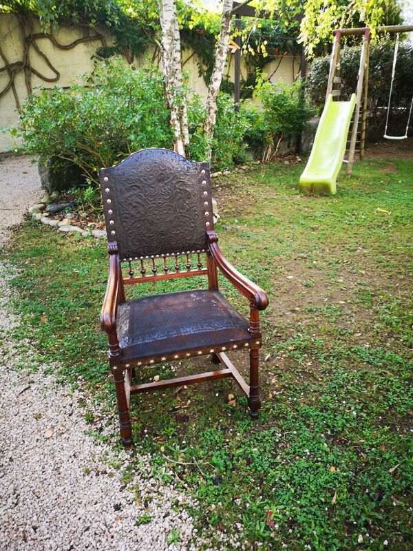 Fauteuil régionaliste basque