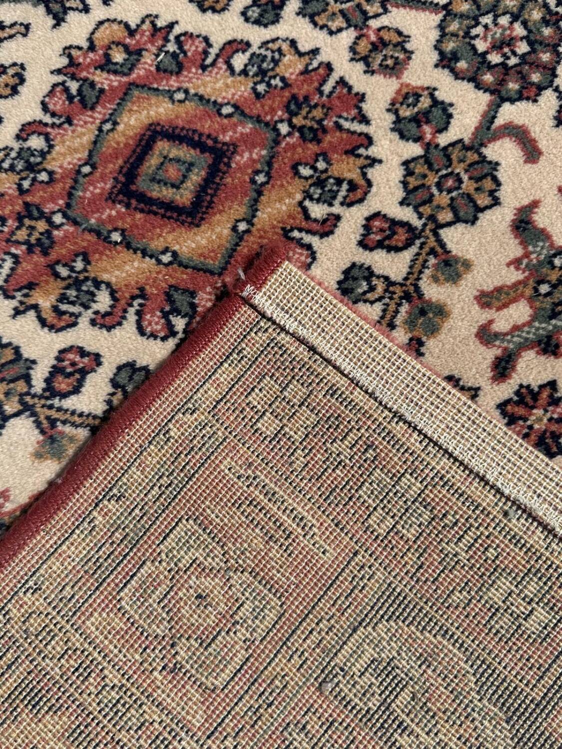 Oriental style wool rug