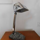 Articulated arm desk lamp