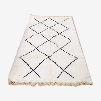 Beni Ourain rug white black geometric patterns 227 x 168 cm