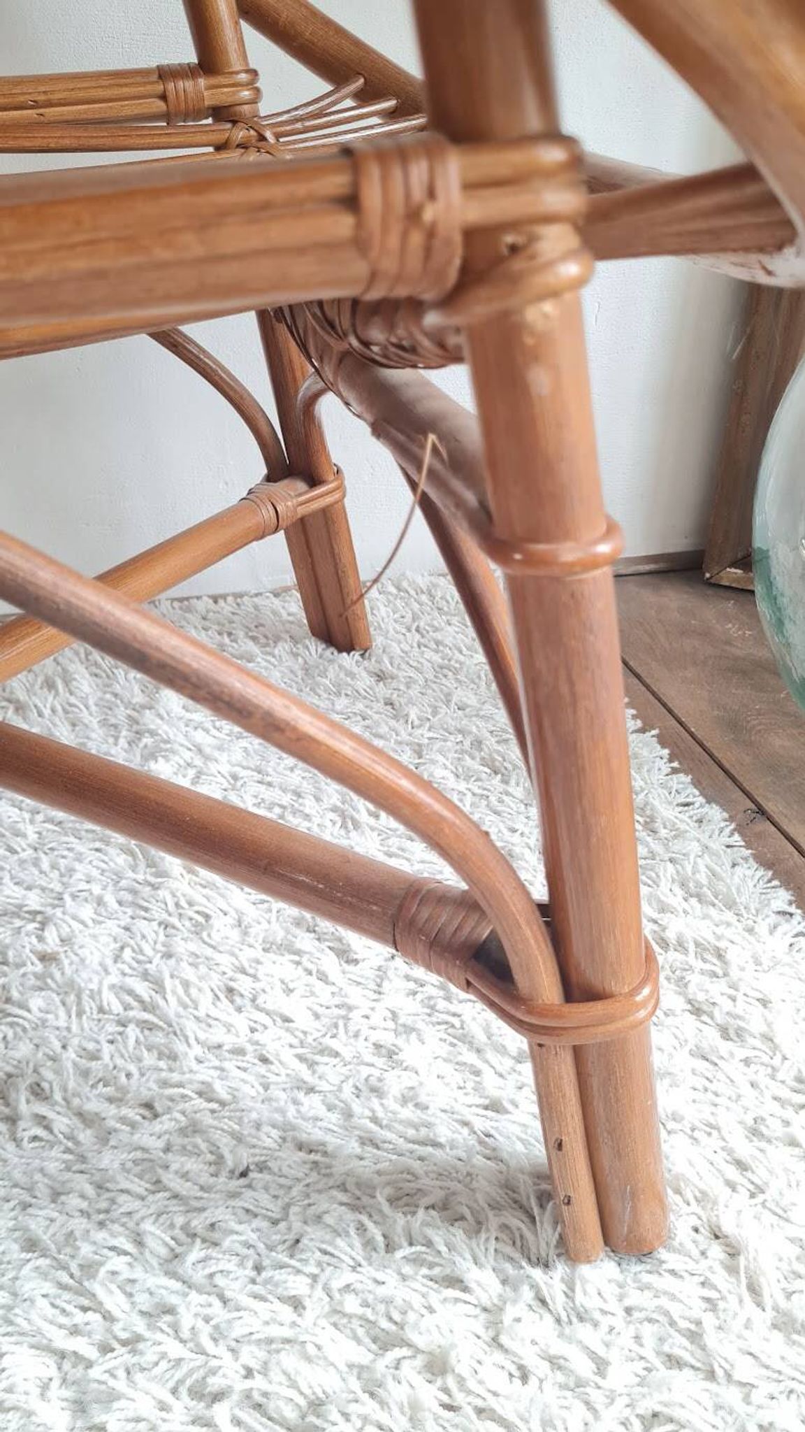 Paire de fauteuils en rotin vintage circa années 70