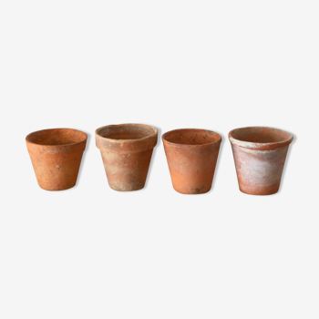 4 pots anciens en terre cuite hauteur 12 cm