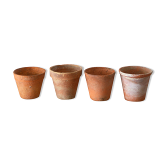 4 pots anciens en terre cuite hauteur 12 cm