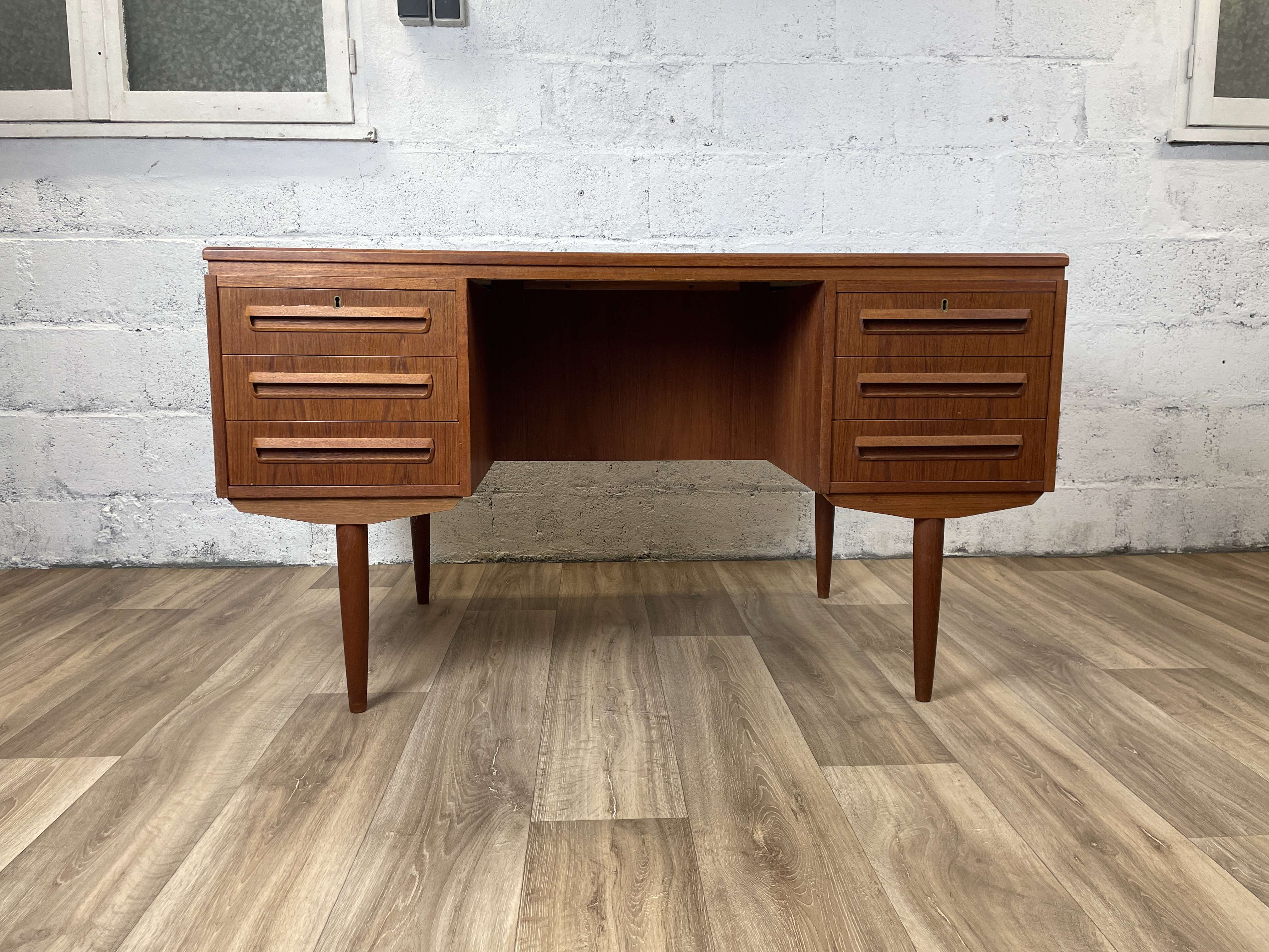 Vintage scandinavian double-sided teak desk by andreas pedersen, 60s