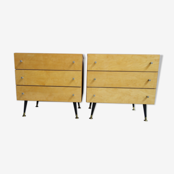 Ensemble de deux tables de chevet en bois blond des années 1960