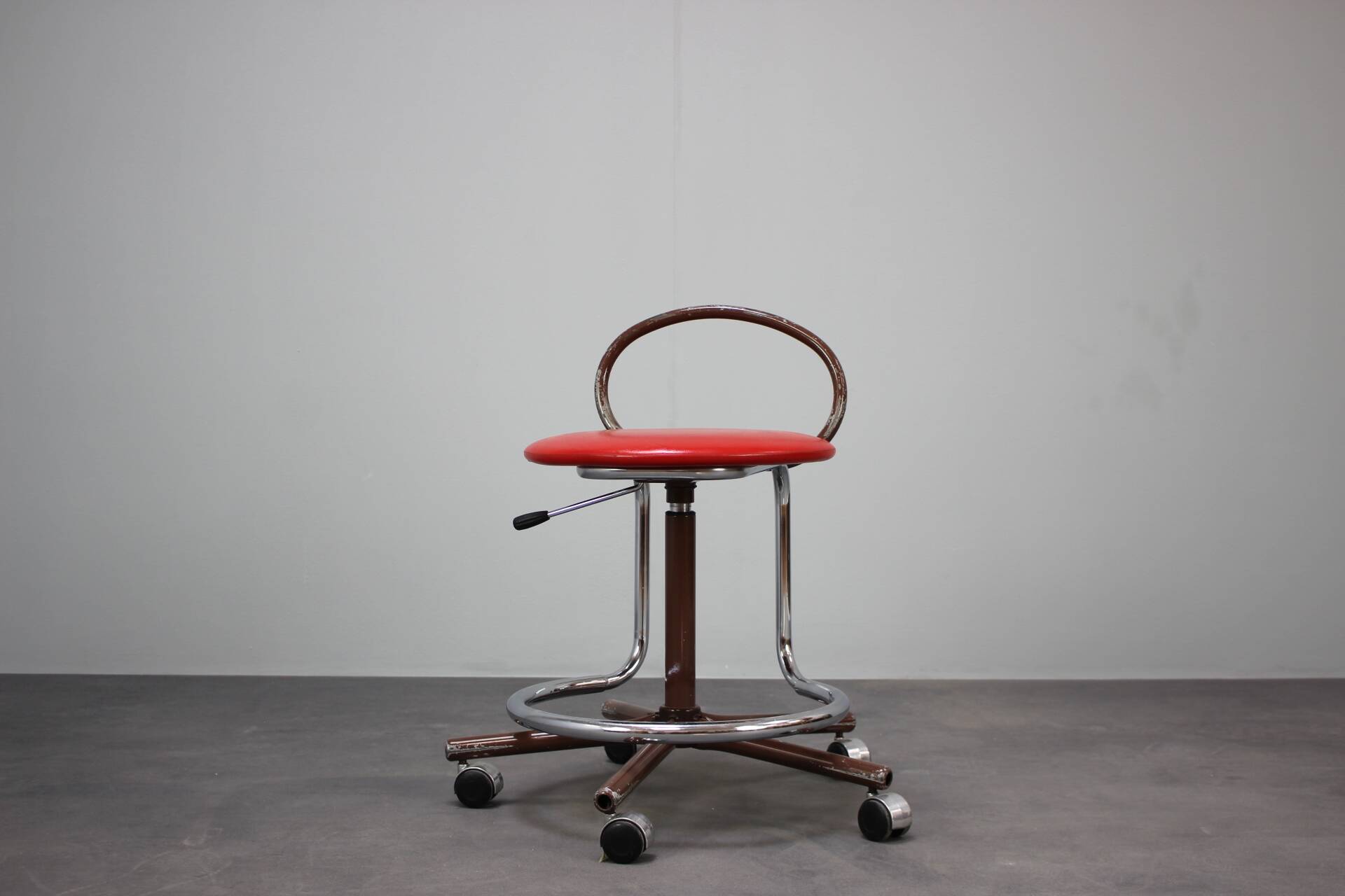 Mid-century Adjustable Industrial Workshop Chair by Kovona, 1980s, czsk