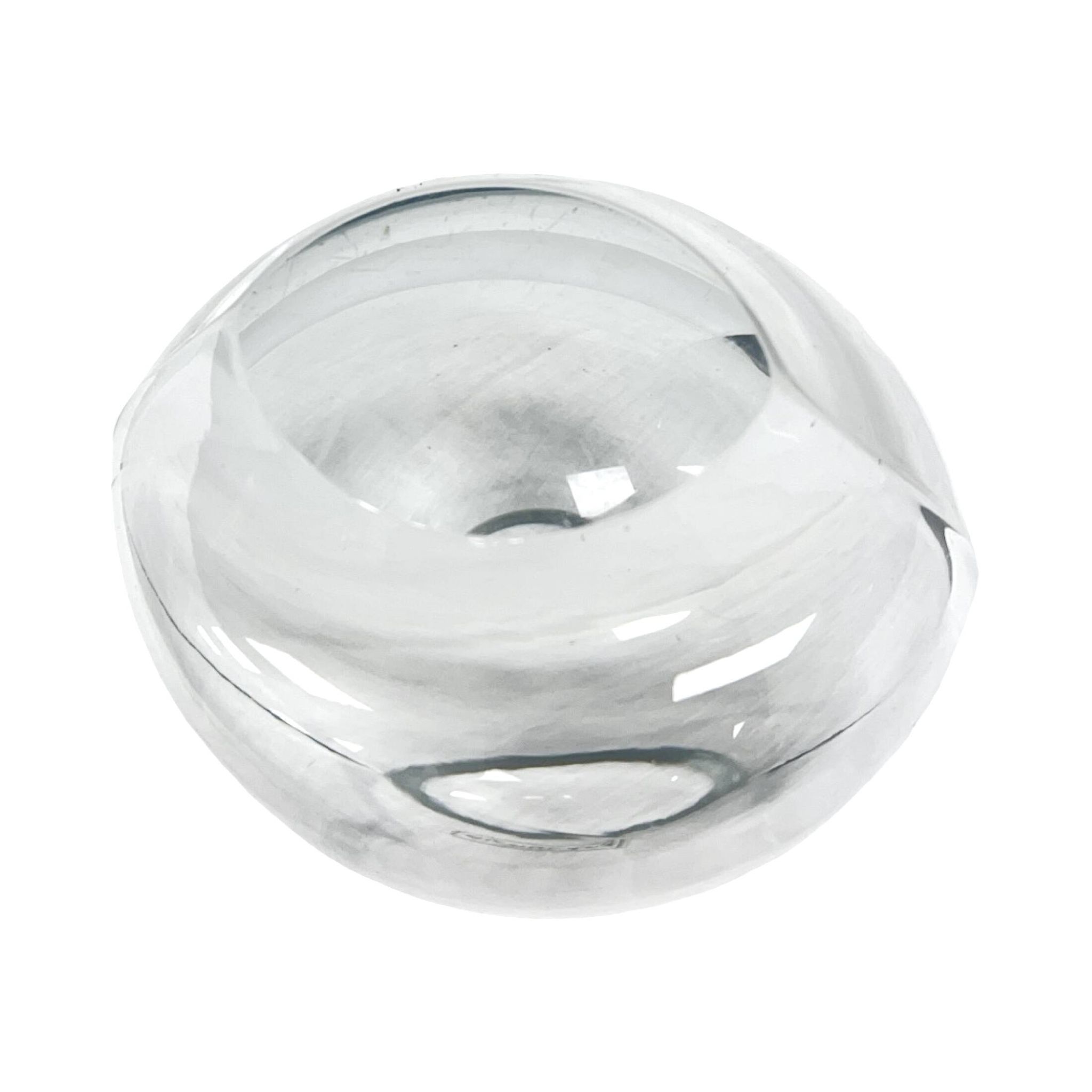 Vase en verre soufflé à la main, design minimaliste, Formano Allemagne, années 1980.