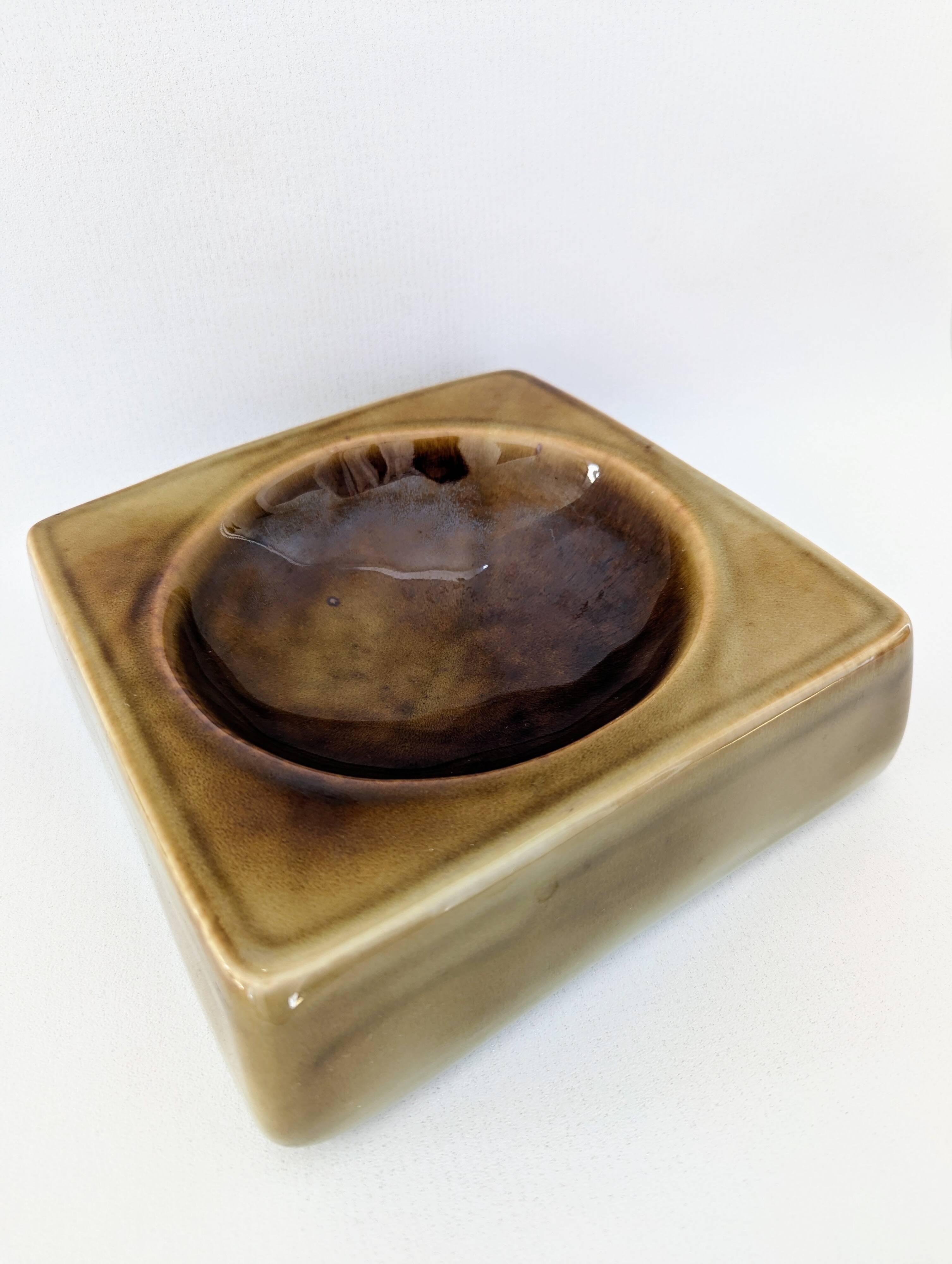 Vintage Virebent porcelain empty pocket