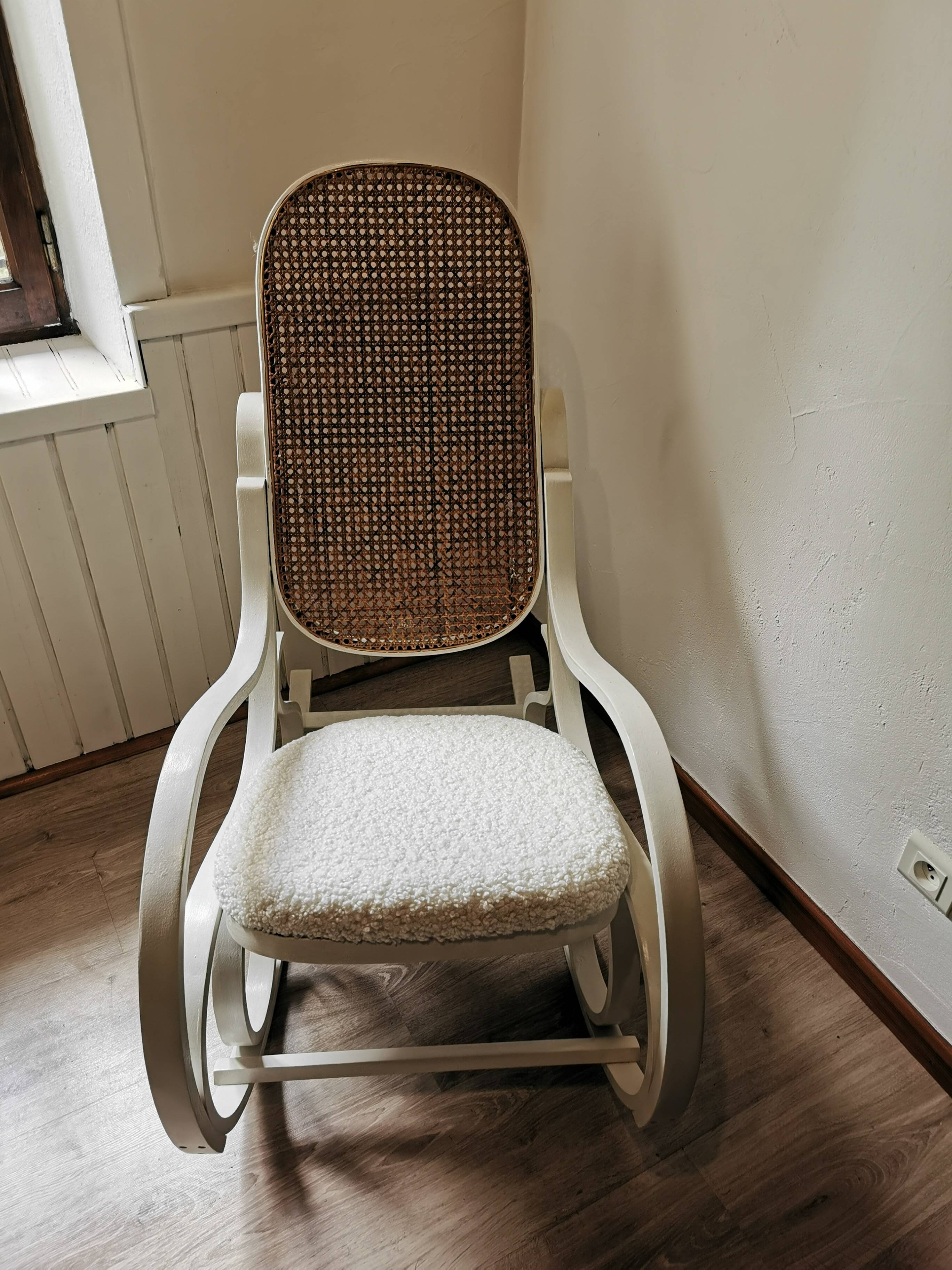Rocking chair,/fauteuil à bascule