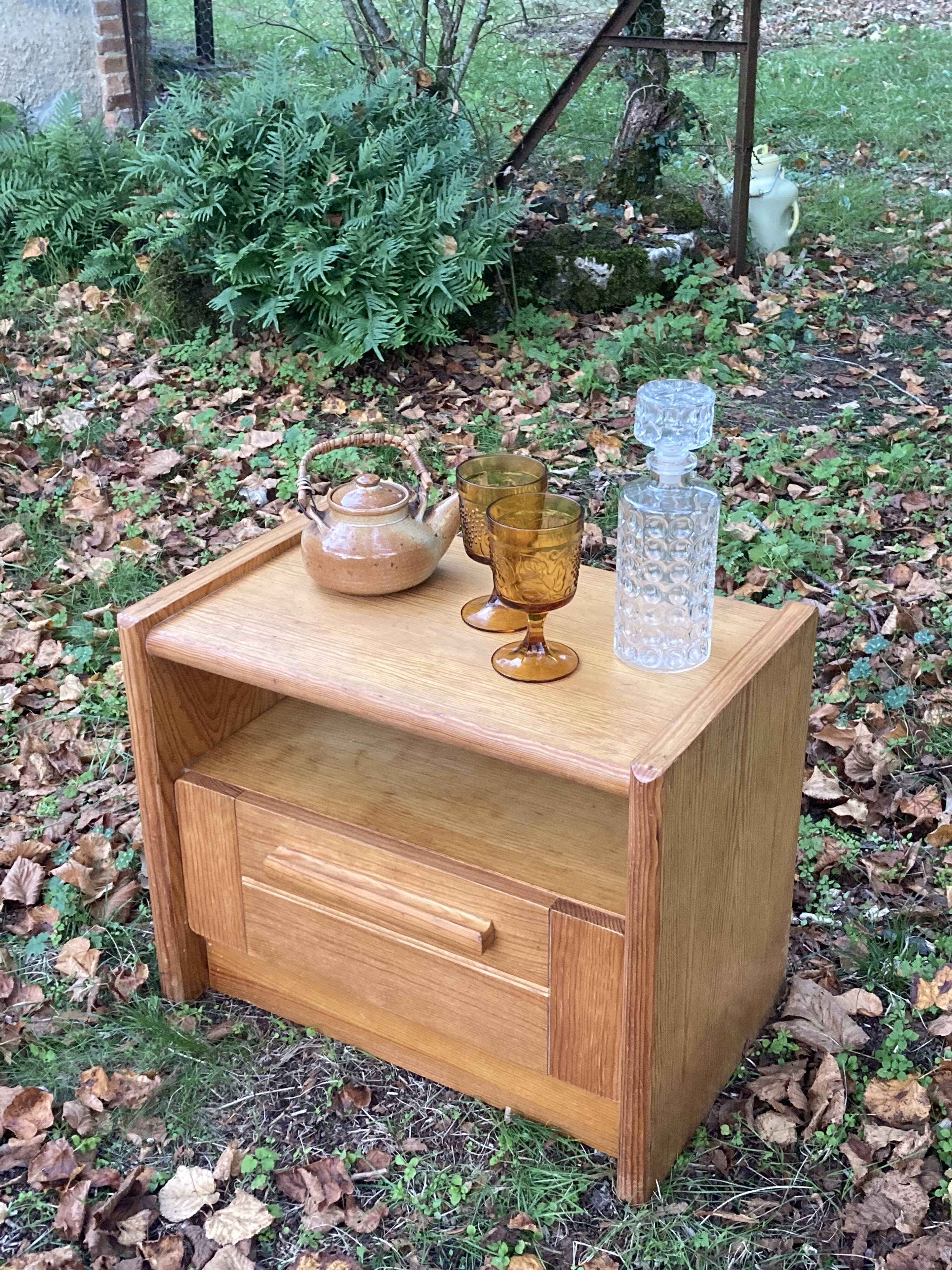 Paire de chevets en pin des années 90 meubles en bois vintage