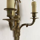 Paire d'appliques anciennes en bronze doré , style louis XVI