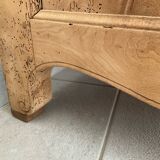 Wooden chest of drawers