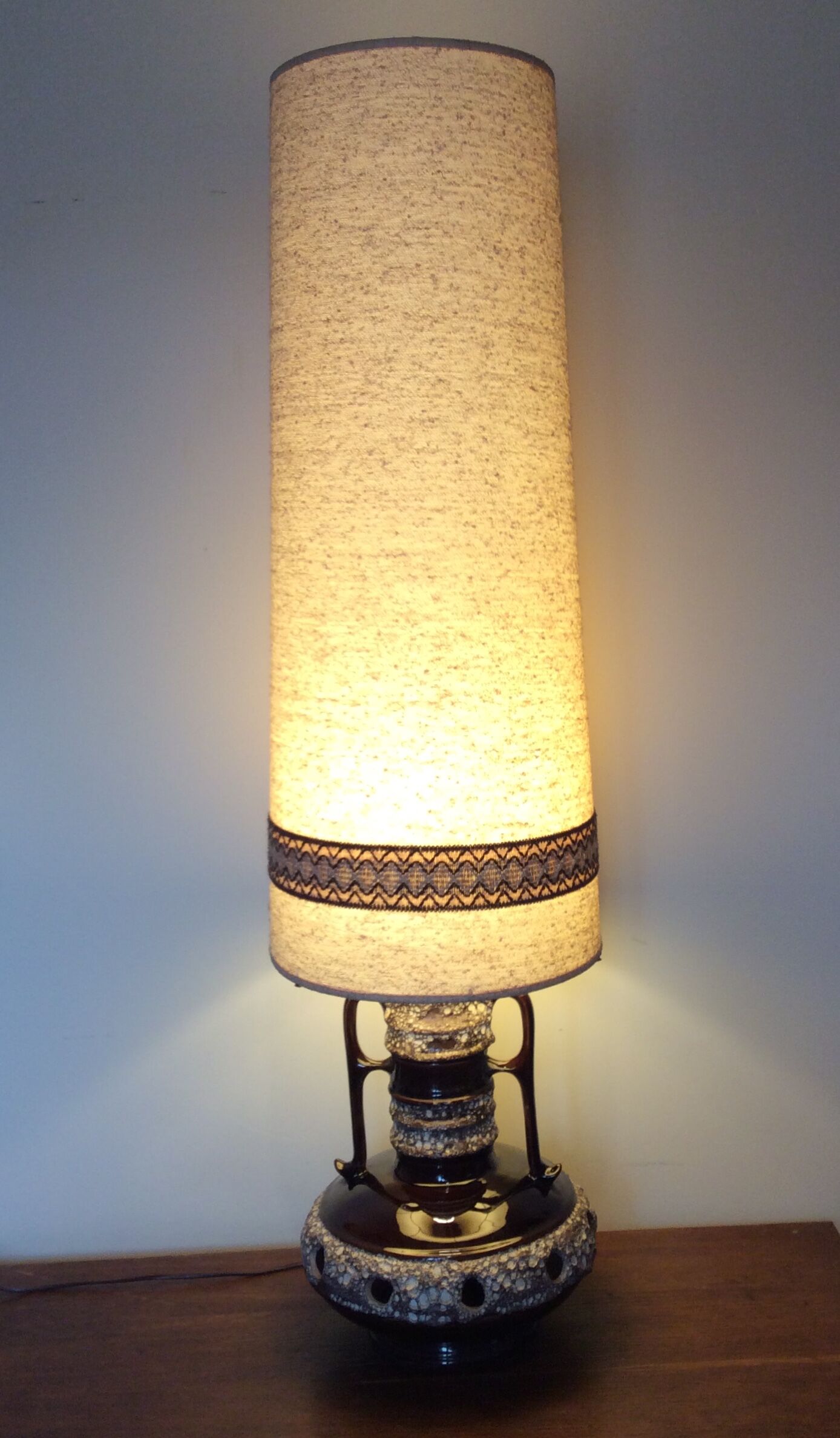 Floor lamp with its lampshade