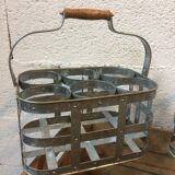 Metal bottle basket