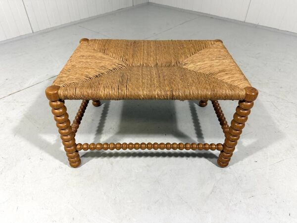 Tabouret en chêne bas avec assise en paille des années 1930