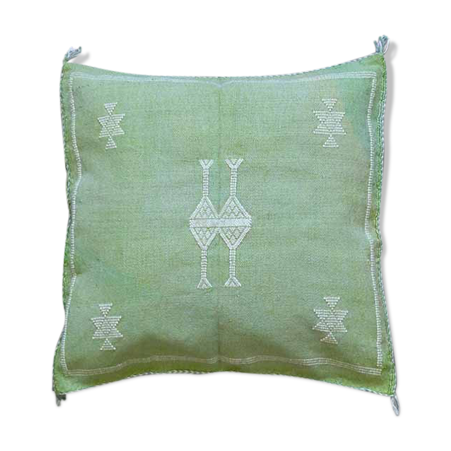 Coussin berbere Sabra vert en soie de cactus