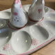 Egg dish or other, salt shaker and pepper shaker hens / 10 footprints