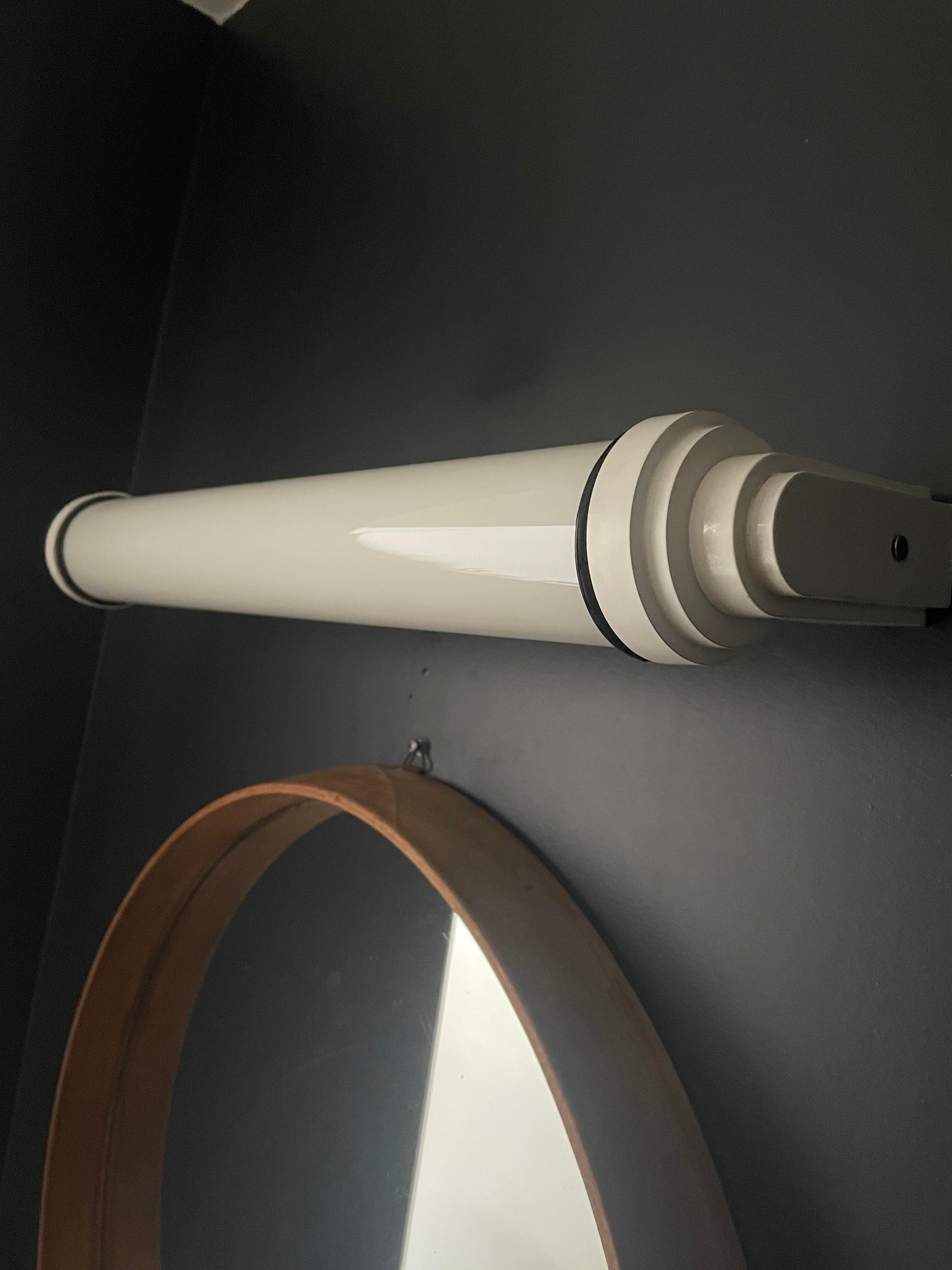 Vintage Calrton MLE wall lamp, Art Deco white lacquered metal