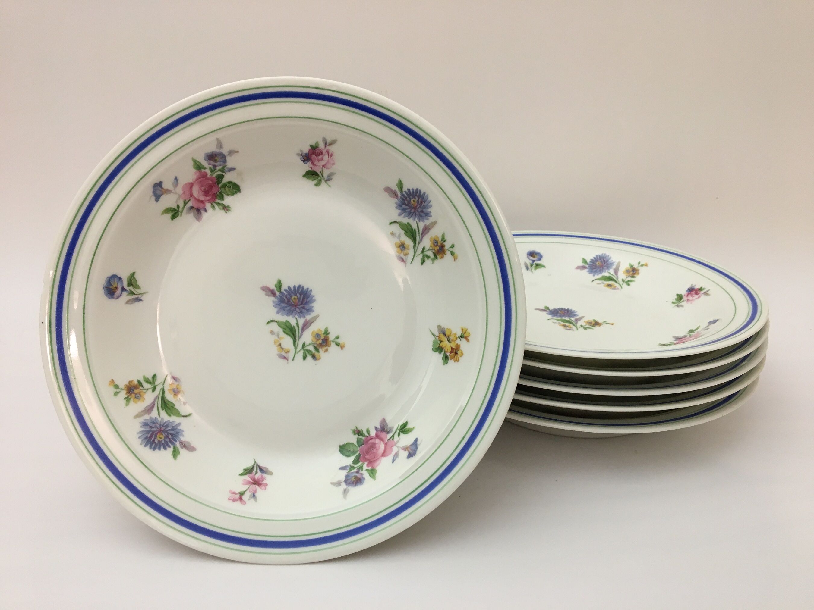 Lot de 6 assiettes creuses “ lourioux foëcy “