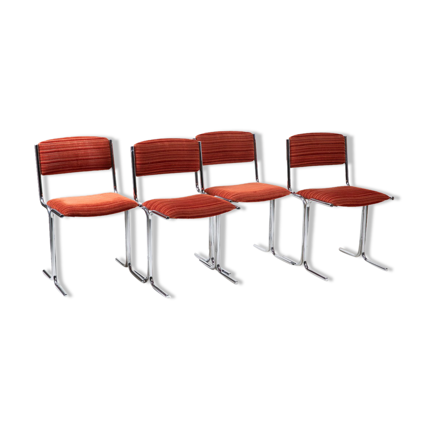 Suite of four chairs 70s