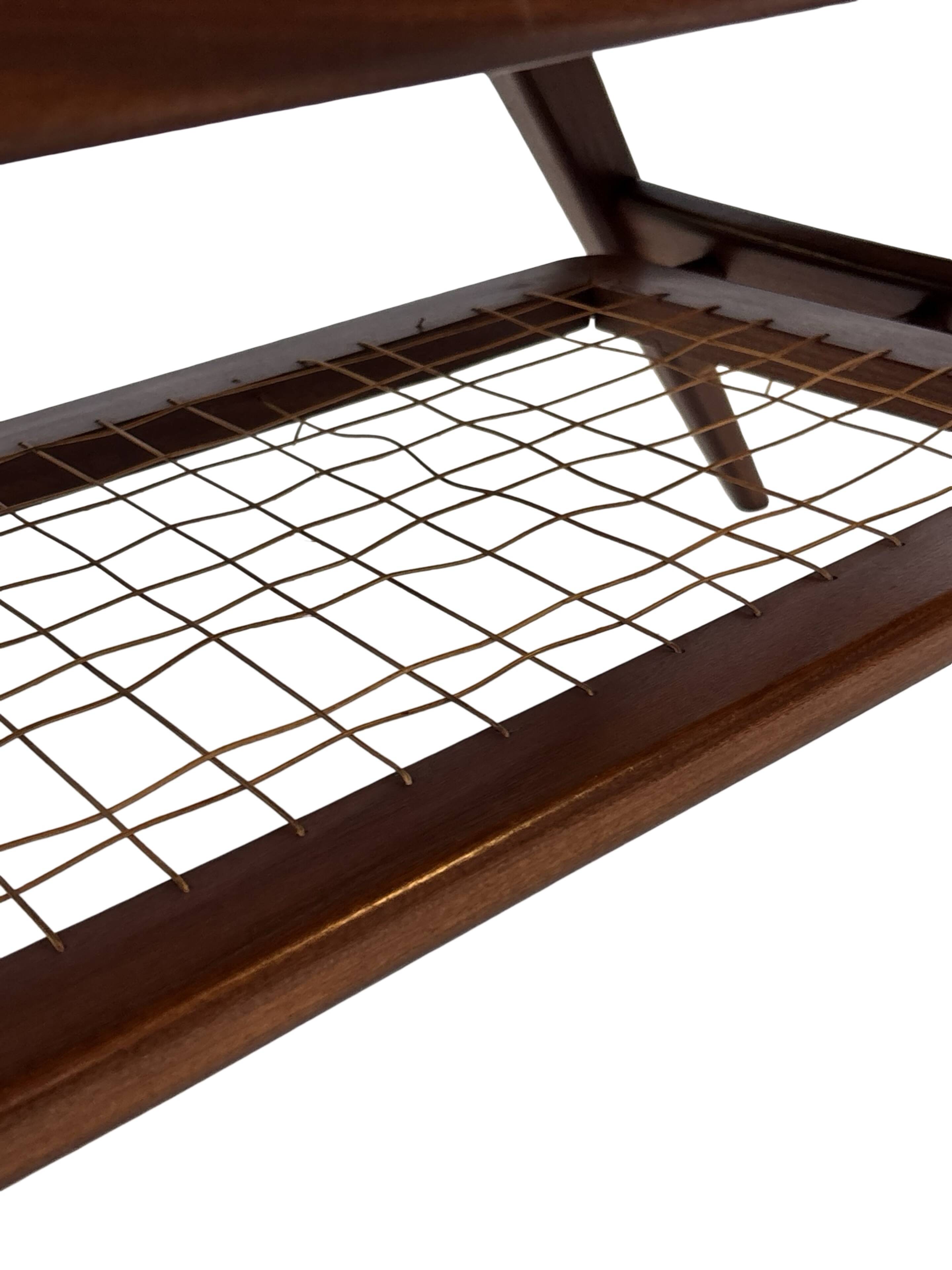 Table basse en teck dans le style de Louis van Teeffelen, années 1960