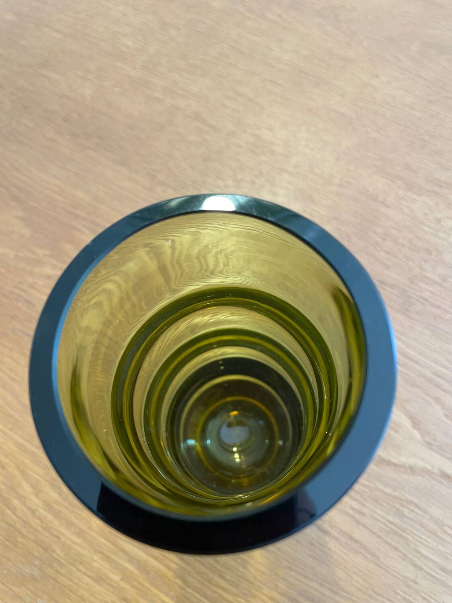 Vase rouleau Jachmann