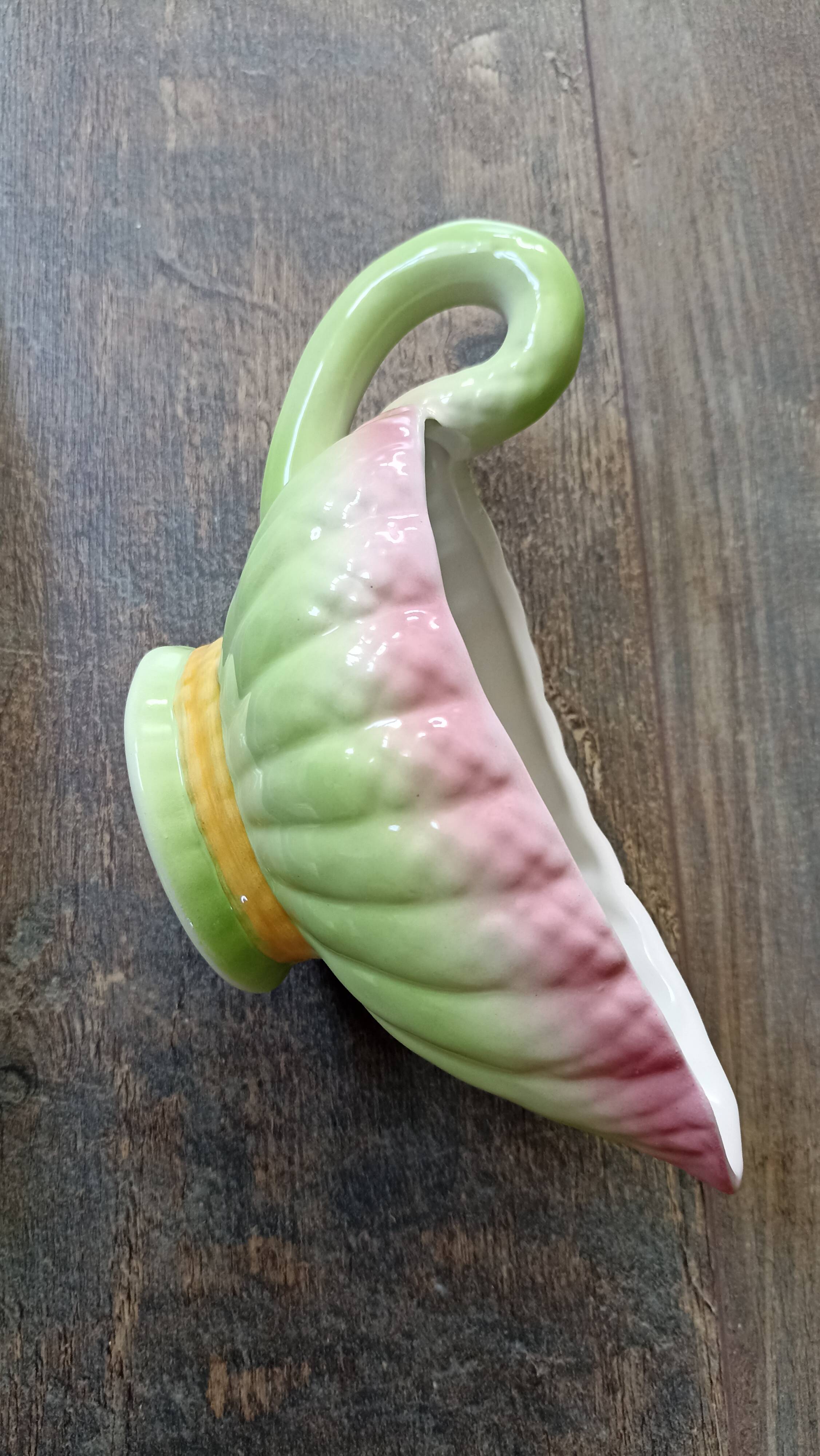 Double asparagus dish, slush sauce boat