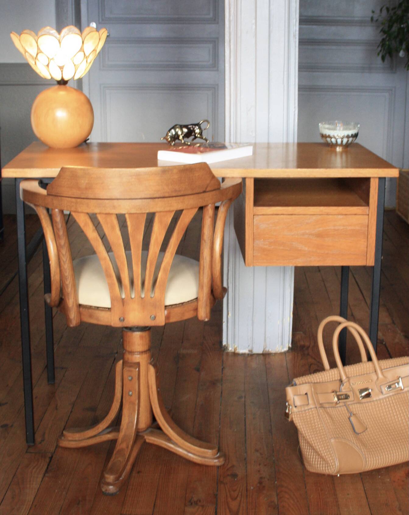Fauteuil de bureau Americain pivotant en bois Thonet