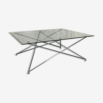 Glass coffee table with deconstructivist base