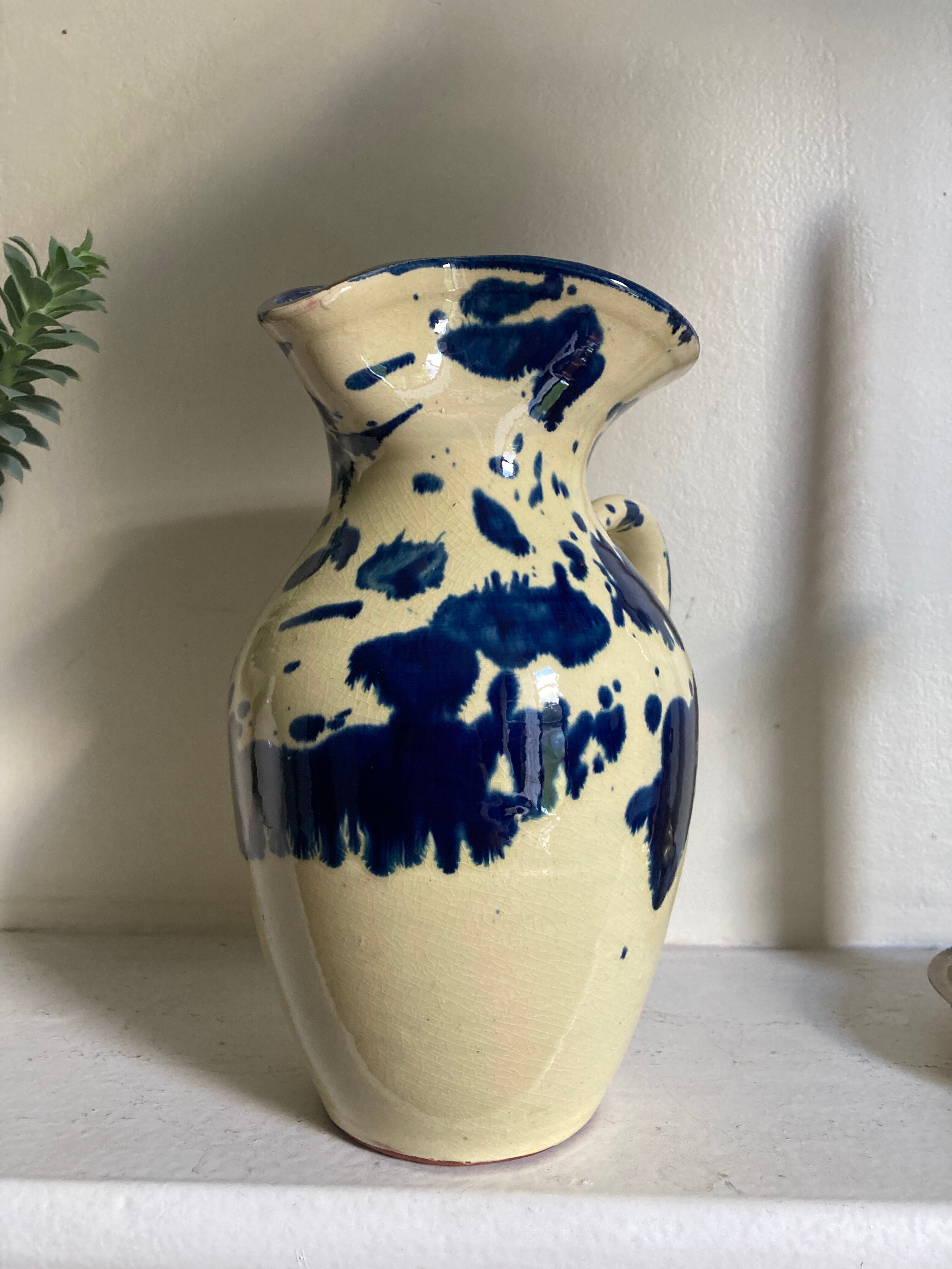 Speckled ceramic pitcher jaspé blue circa 1950 vintage