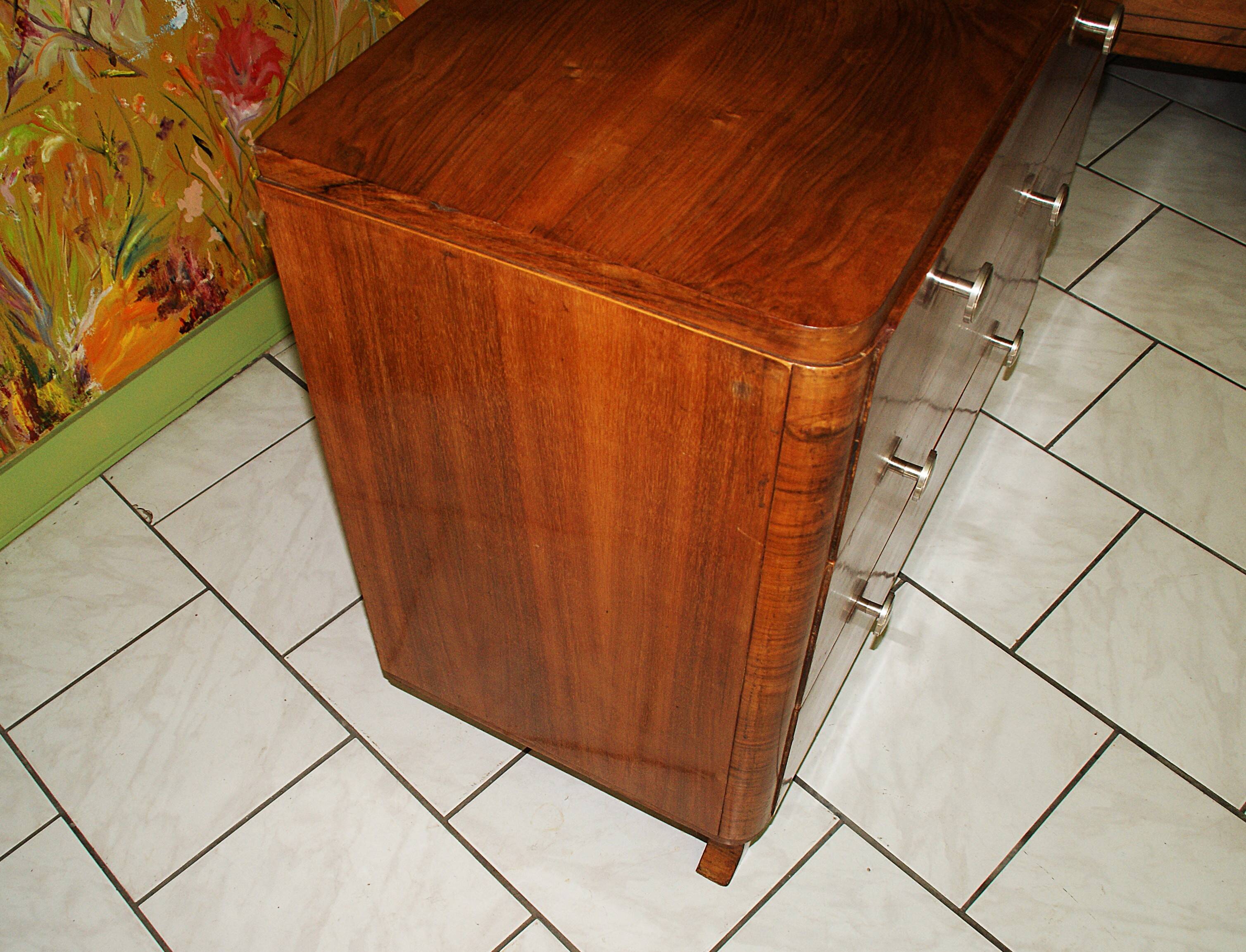 Art Deco commode from around 1930