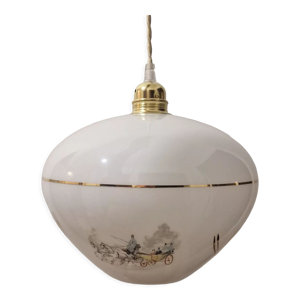 Suspension en opaline