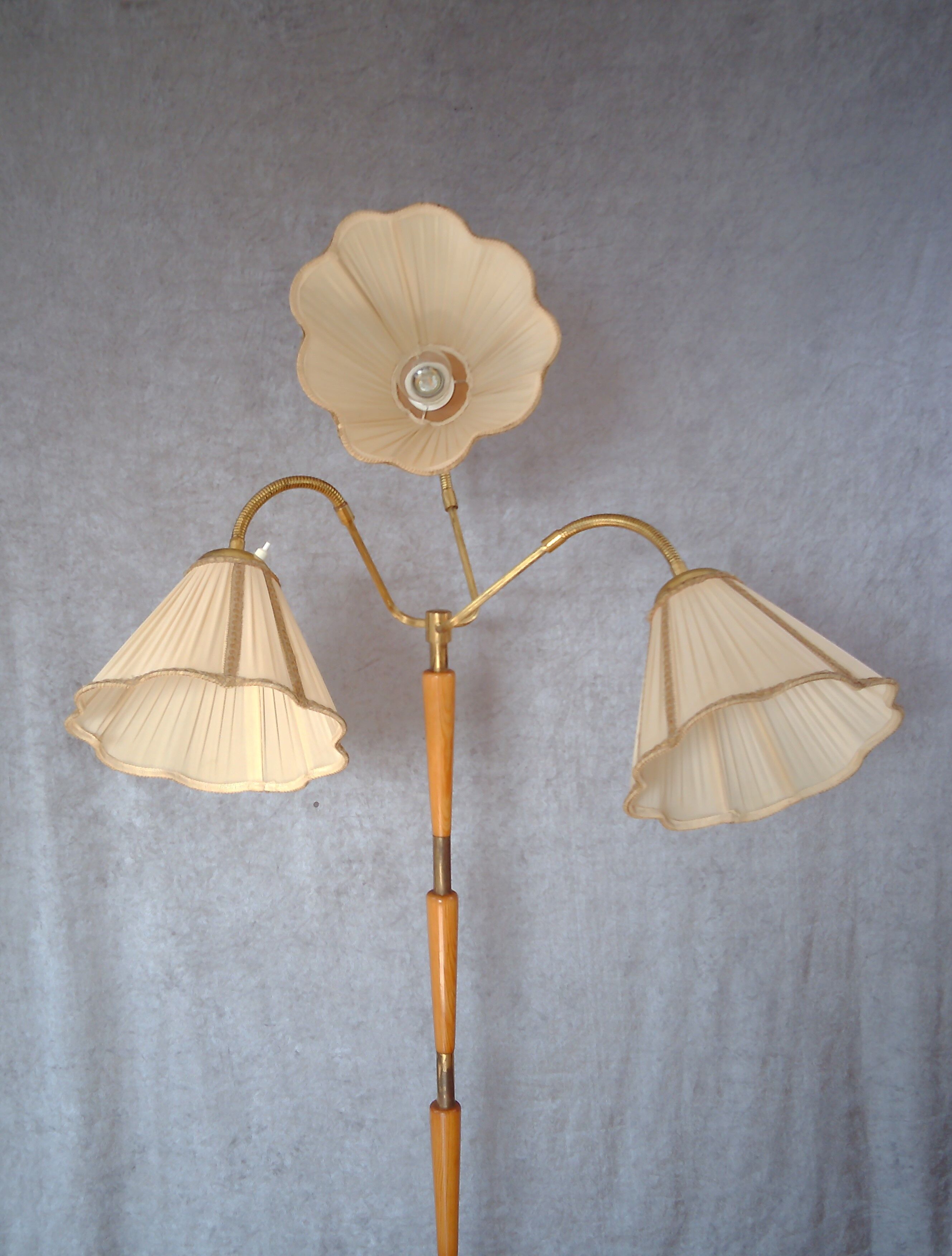 Vintage 3-armed floorlamp, 1940's