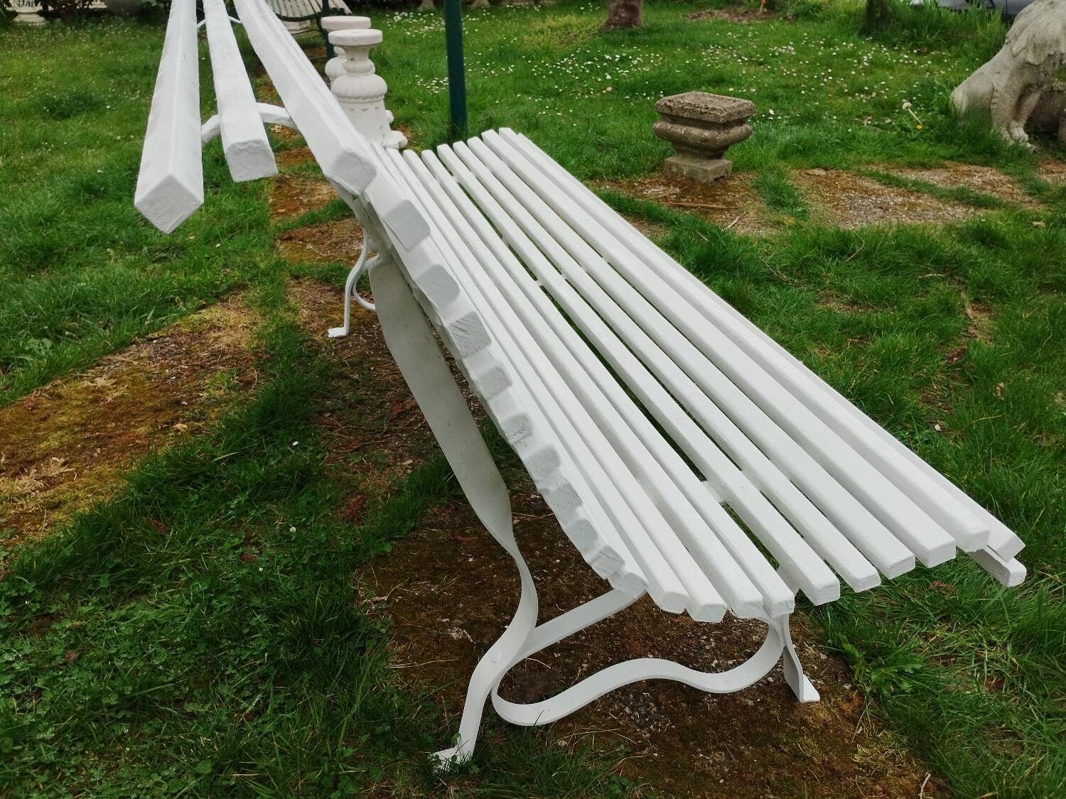 Banc de jardin ancien avec pieds en fer