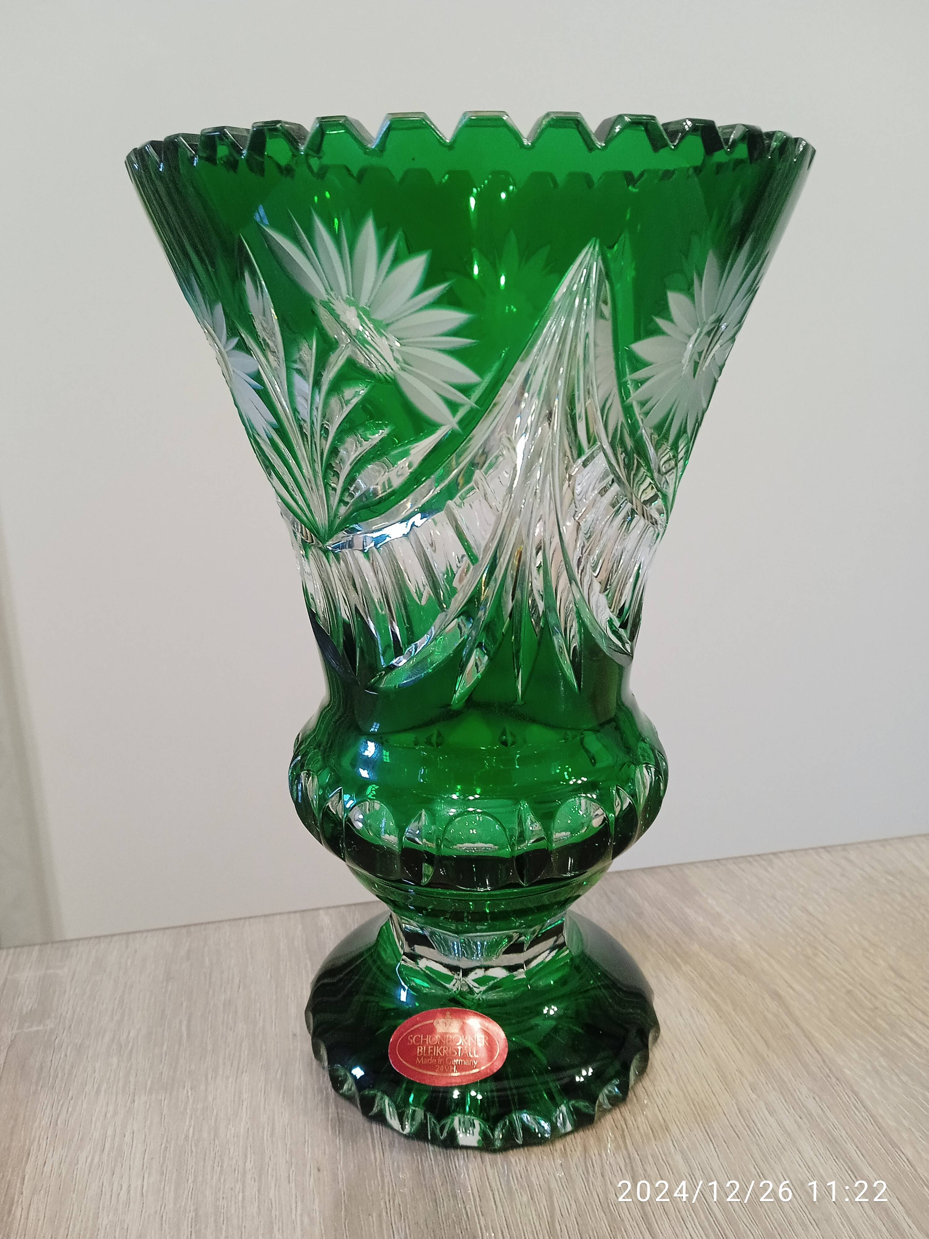Schonborner Bleikristal crystal vase in perfect condition