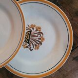 Dessert plates from Creil and Montereau